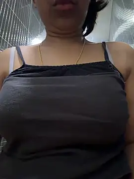 sessy grl online show from 06/28/26, 07:14