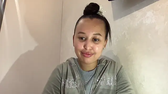 Dana 005 online show from 05/30/26, 10:51