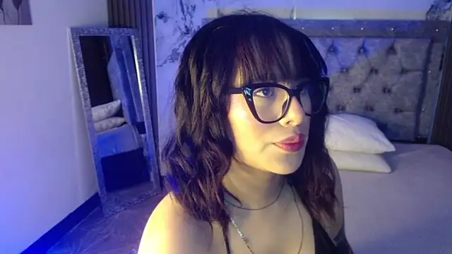 Snapshot of Antonella_scott1 chatting on 04/07/26, 11:54 Antonella scott1 online show from 04/07/26, 11:54