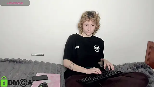 AnnStasia online show from 03/31/26, 05:13