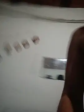 sandy 11  online show from 03/28/26, 03:17