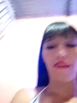 sandy 11  online show from 04/08/26, 03:06