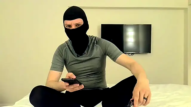 RyanRubber online show from 03/23/26, 08:02