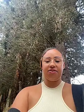 Eyssha online show from 03/24/26, 12:10