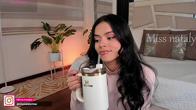 missnataly online show from 03/31/26, 10:43