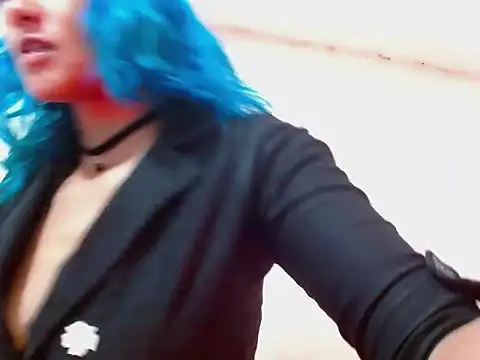 powderblu69 online show from 06/23/26, 07:12
