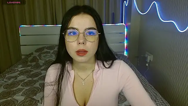 Snapshot of kitttyblush chatting on 03/01/26, 10:34 kitttyblush online show from 03/01/26, 10:34