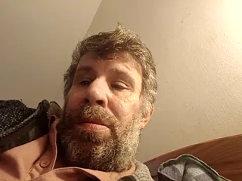 Snapshot of stud2512 chatting on 02/22/26, 03:43 stud2512 online show from 02/22/26, 03:43