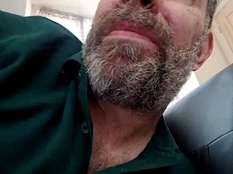 stud2512 online show from 03/26/26, 09:37