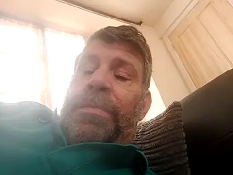 stud2512 online show from 04/07/26, 09:21