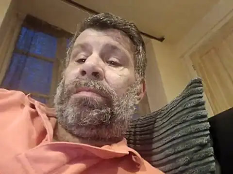 Snapshot of stud2512 chatting on 04/19/26, 07:16 stud2512 online show from 04/19/26, 07:16