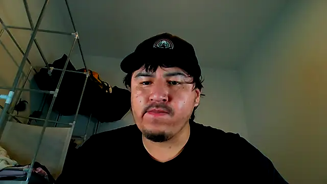 Snapshot of Bouncywarrior chatting on 02/27/26, 03:23 Bouncywarrior online show from 02/27/26, 03:23