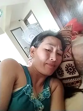 lris-Beauty77 online show from 04/13/26, 07:14