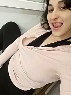 Snapshot of lagatitacantabra chatting on 03/04/26, 02:17 lagatitacantabra online show from 03/04/26, 02:17