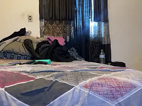 enimanocturno online show from 02/22/26, 12:01