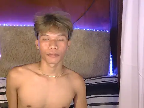 Nick cummer12 online show from 04/08/26, 01:33