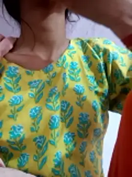 Snapshot of khushi_jain chatting on 03/03/26, 02:28 khushi jain online show from 03/03/26, 02:28