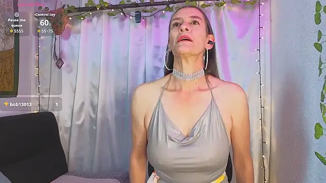 LeanaMaturee online show from 03/26/26, 12:11