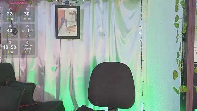 LeanaMaturee online show from 03/28/26, 12:05