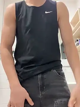 Snapshot of germankink18 chatting on 02/21/26, 05:47 germankink18 online show from 02/21/26, 05:47