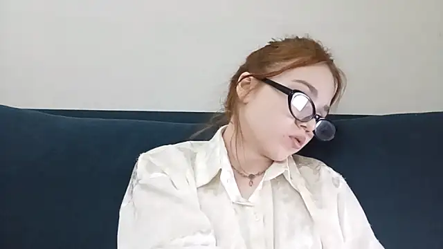 DizzyRina online show from 03/24/26, 03:17