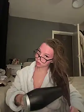 Bellesweett online show from 04/07/26, 07:14