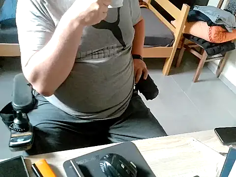 pozitiva000 online show from 04/13/26, 03:06