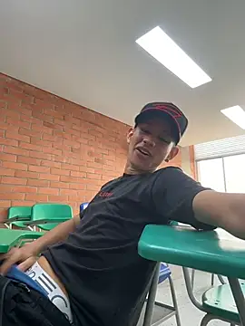 HarryGaze online show from 04/10/26, 01:27