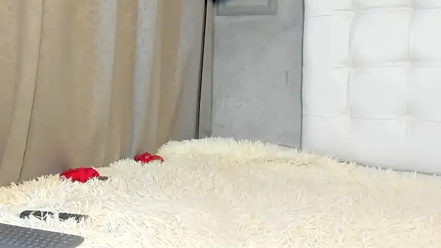 Snapshot of im_aliisson chatting on 02/27/26, 04:51 im aliisson online show from 02/27/26, 04:51