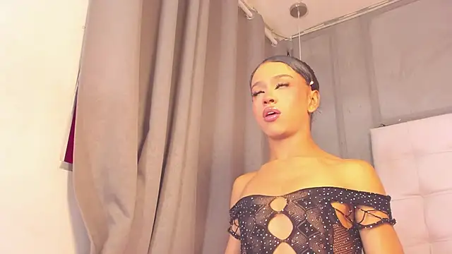 Snapshot of im_aliisson chatting on 03/02/26, 05:08 im aliisson online show from 03/02/26, 05:08