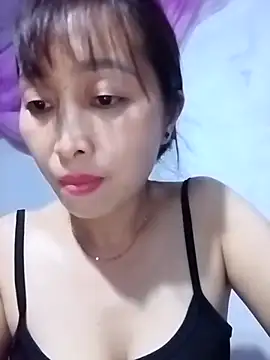 Snapshot of hd_love69 chatting on 03/02/26, 05:08 hd love69 online show from 03/02/26, 05:08