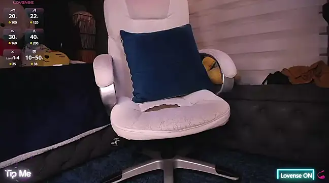 Snapshot of dirty_27cms chatting on 02/15/25, 07:39 dirty 27cms online show from 02/15/25, 07:39