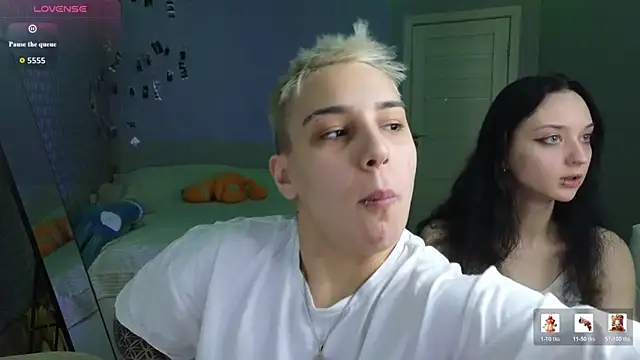 LuxuryLoverss online show from 05/07/26, 11:15