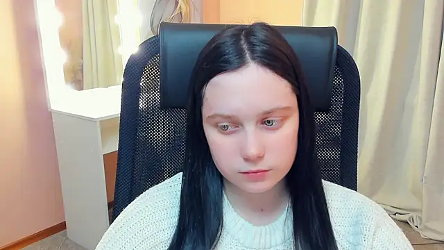 LynnaNull online show from 02/26/26, 01:54