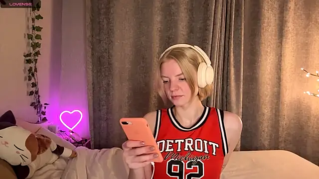 Marry Sornatiko online show from 05/14/26, 06:26