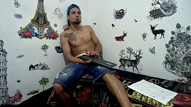 Couplesweethot online show from 03/24/26, 01:21