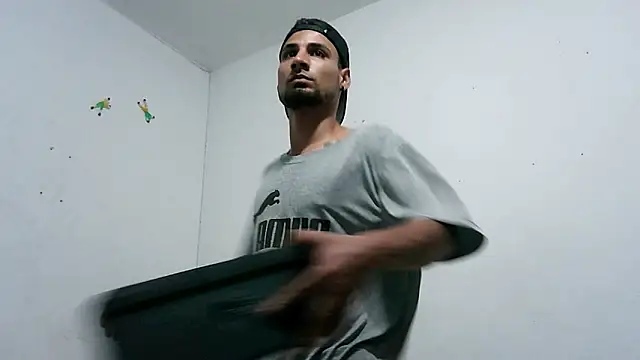 Couplesweethot online show from 04/14/26, 07:53