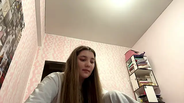 JanineThielman online show from 06/14/26, 01:24