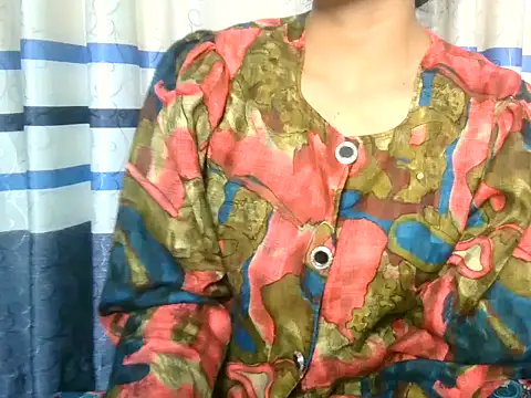 Snapshot of SHILPA_699 chatting on 02/25/26, 02:27 SHILPA 699 online show from 02/25/26, 02:27