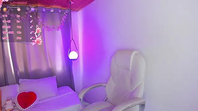 NixieSterling online show from 05/08/26, 09:42