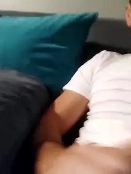 Andrew 742 online show from 04/10/26, 11:04