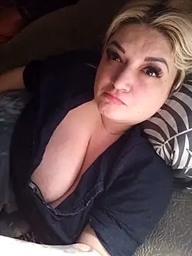 CharleyyCream online show from 03/21/26, 07:46