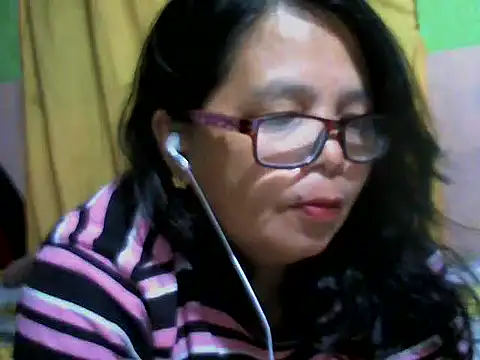 Flowerblossom123 online show from 05/11/26, 04:04