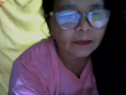 Flowerblossom123 online show from 05/22/26, 04:01