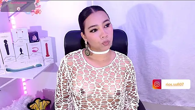 Snapshot of RiosSofia chatting on 02/23/26, 11:07 RiosSofia online show from 02/23/26, 11:07