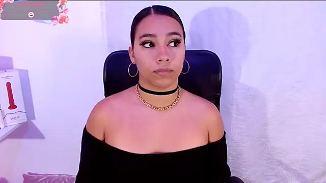 Snapshot of RiosSofia chatting on 02/24/26, 03:48 RiosSofia online show from 02/24/26, 03:48