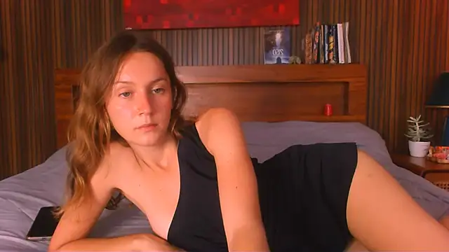 Maha Lakshmi online show from 04/14/26, 05:24