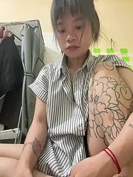 Snapshot of bimbim-bup chatting on 04/15/26, 11:38 bimbim-bup online show from 04/15/26, 11:38