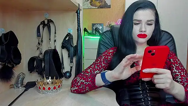 KristiTopxx online show from 11/16/25, 09:09