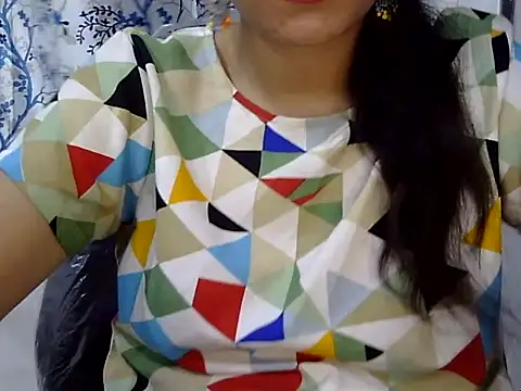 Neha Sharma2 online show from 06/04/26, 01:39